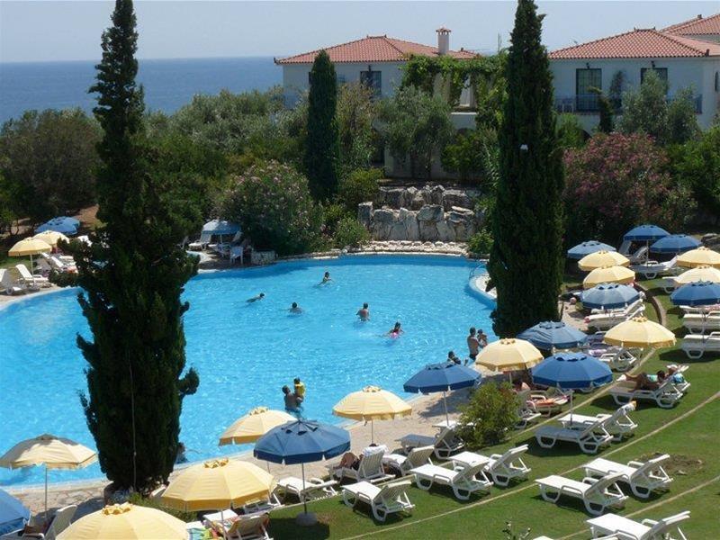 Sunrise Village Beach Hotel Kalamaki  외부 사진